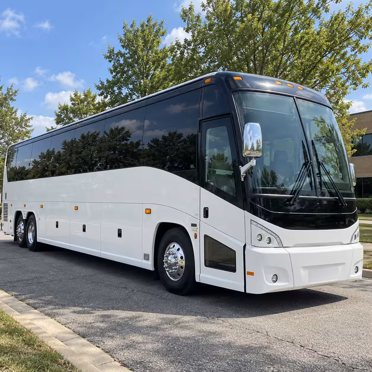 charter bus rentals from suffolk to odu and virginia beach events