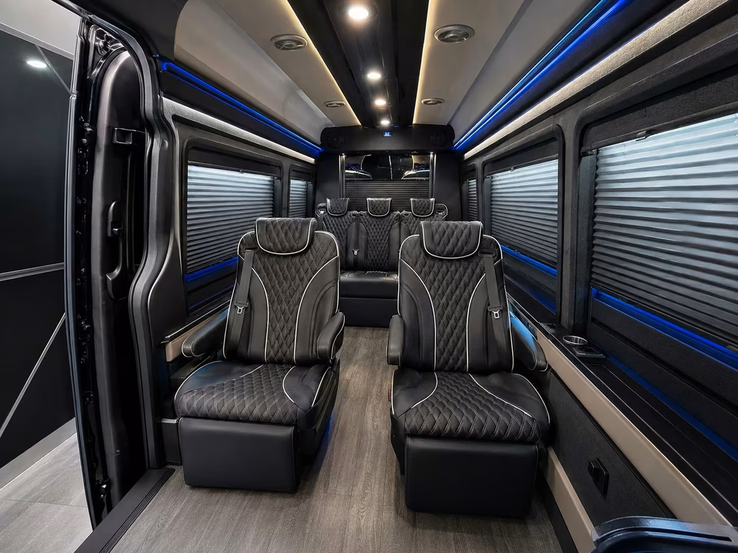 corporate airport shuttle buses for suffolk businesses