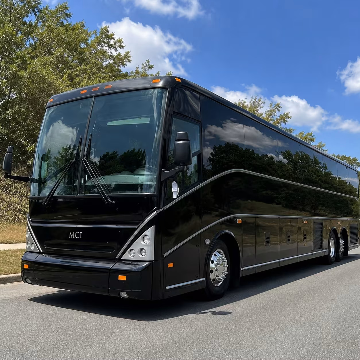 suffolk charter bus rentals to norfolk international airport