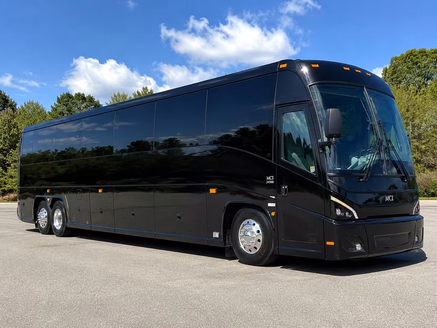 suffolk prom charter buses for large groups and schools